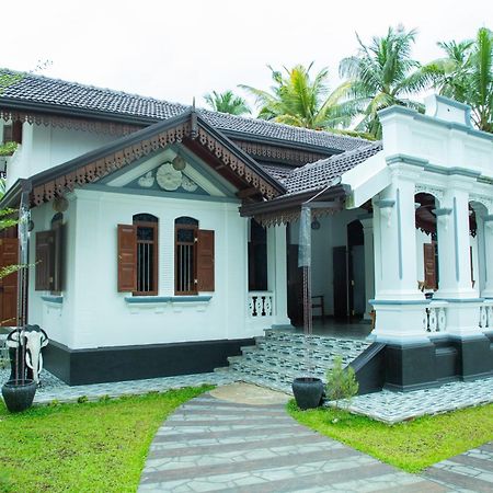 Ranagiri Relaxing Bungalow Bentota Exterior foto